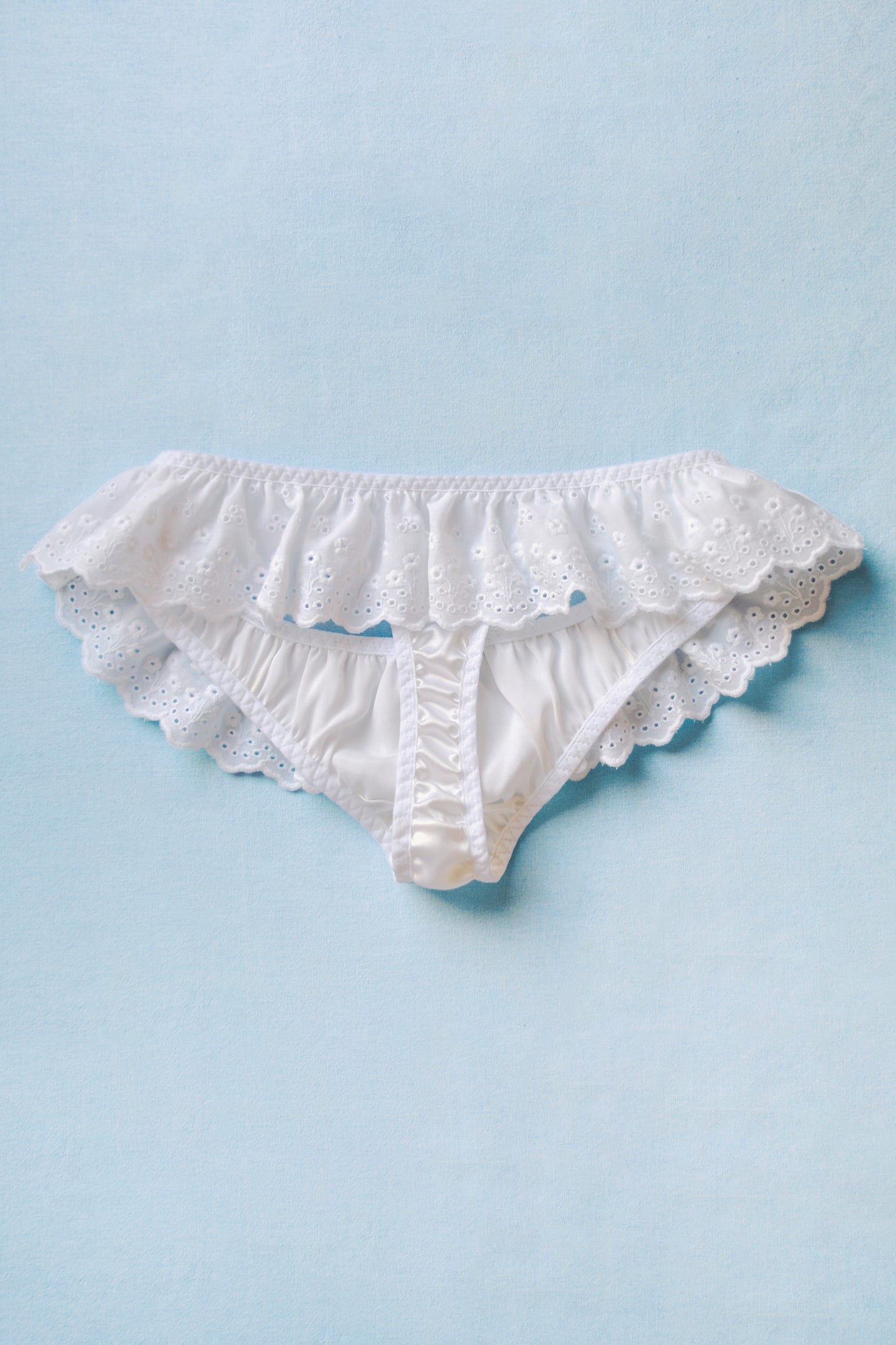 Bianco Silk Ruffled Thong