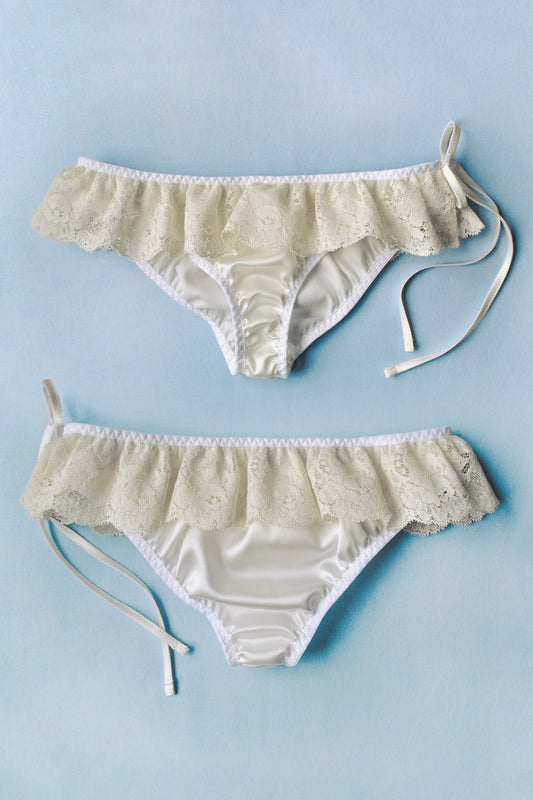 Lattemiele Silk Ruffled Briefs